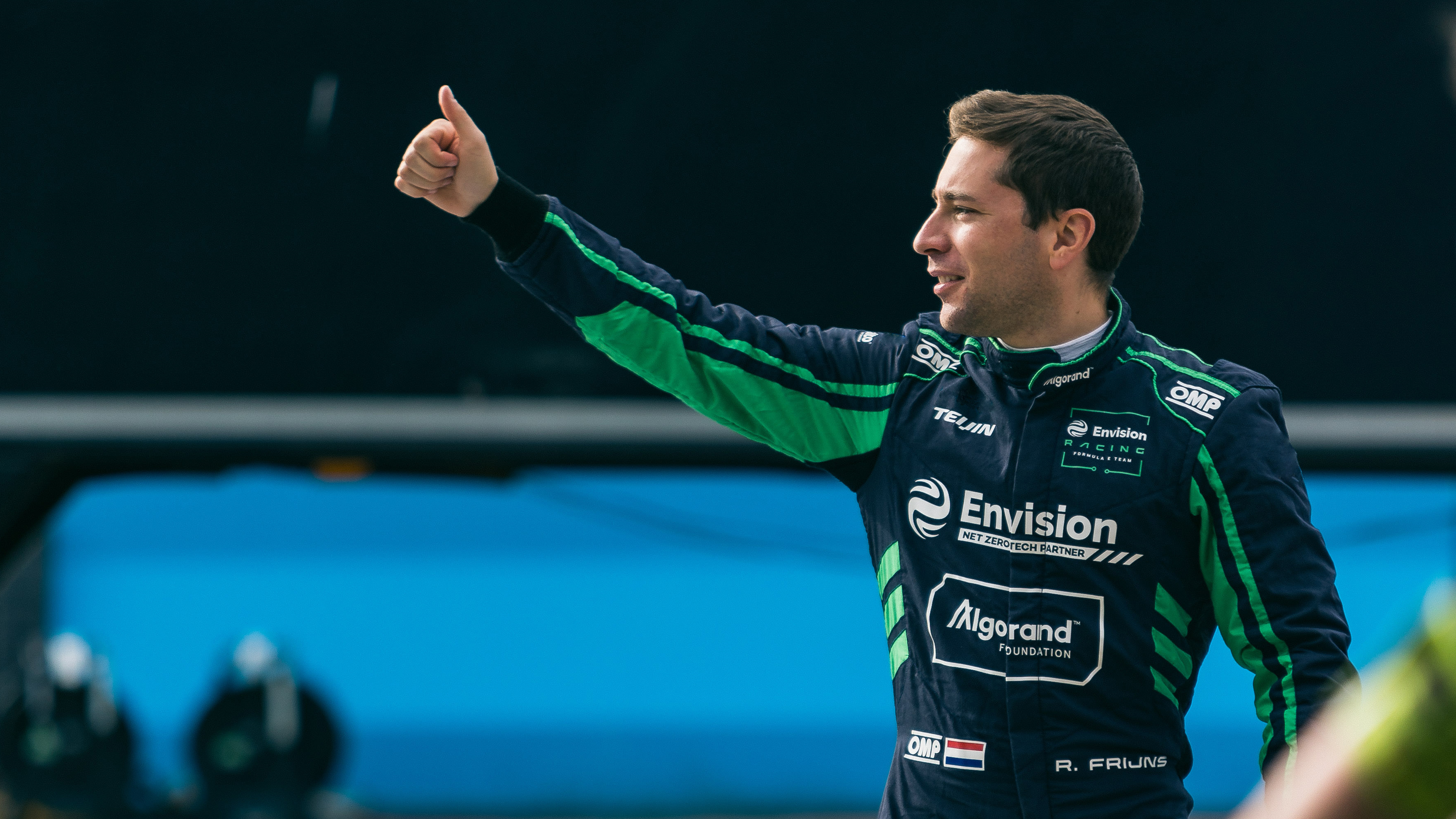 Frijns Reunited: Formula E ace Robin Frijns rejoins Envision Racing